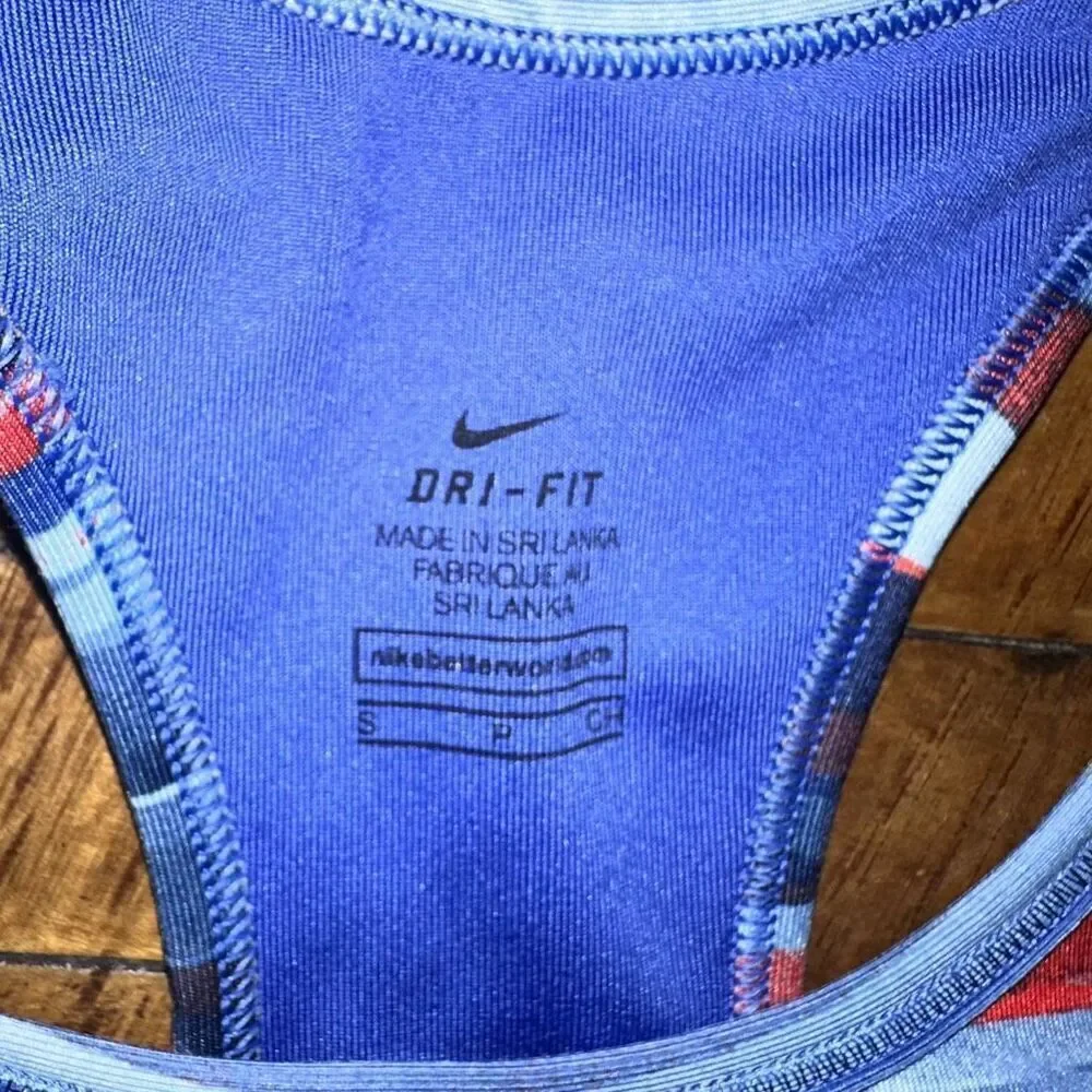 Nike dri-fit blue abstract athleisure S racerback sports bra